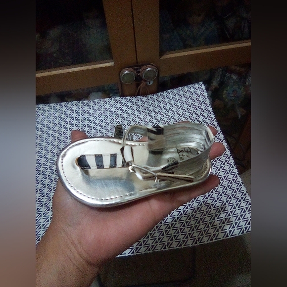 First Steps Sandals - Picture 4 of 17